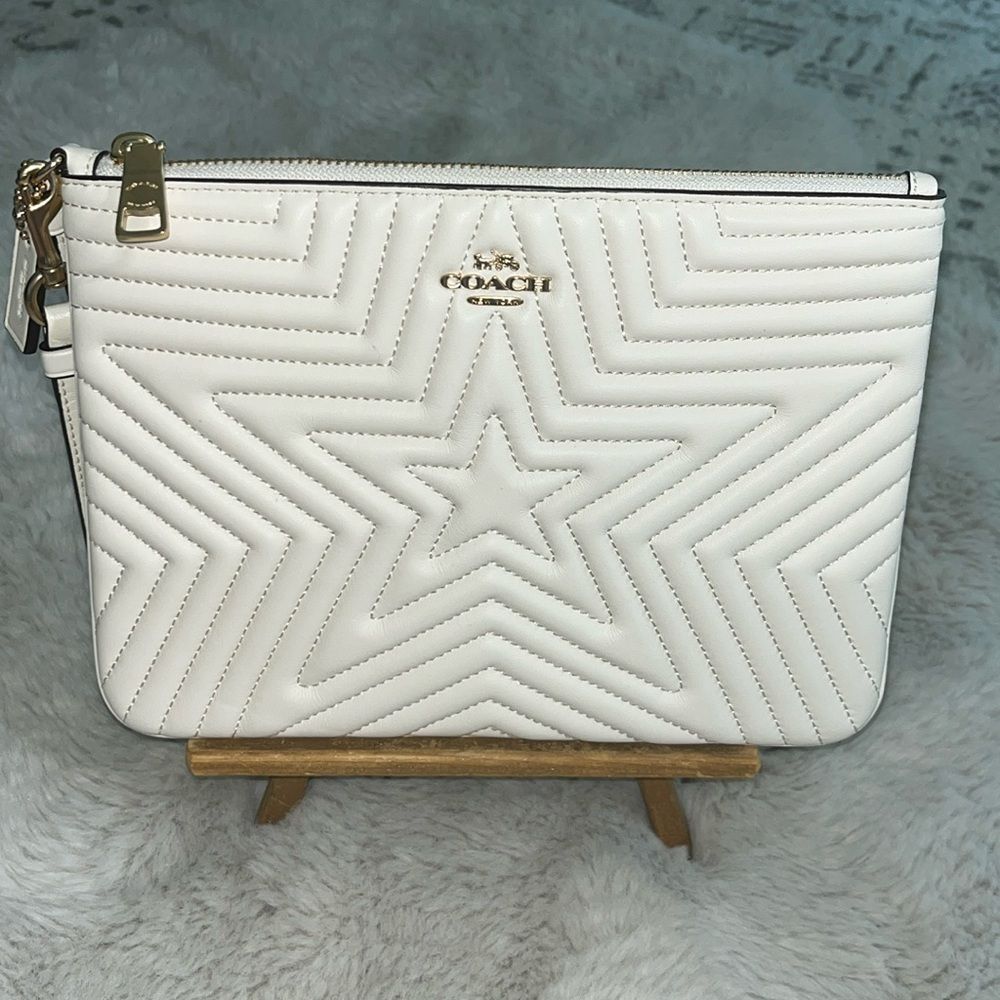 Coach Gallery Pouch With Star Quilting Zip Wristlet Wallet